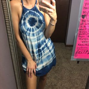 Adorable tie-dye dress 🌙